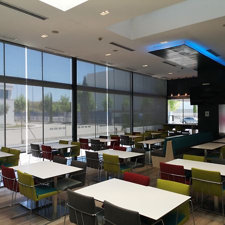 Holiday Inn Express Madrid Leganes By Ihg Exteriör bild