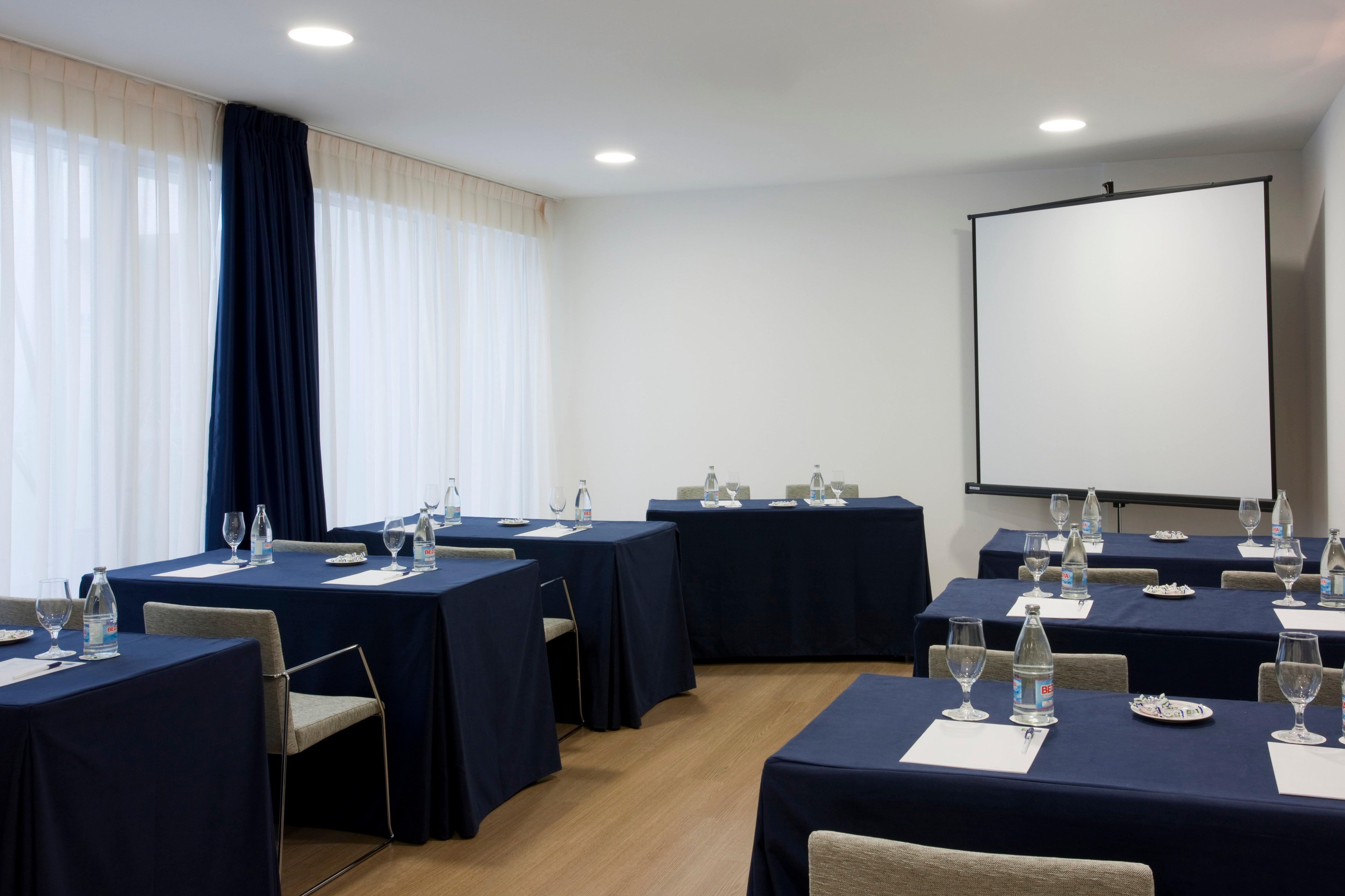 Holiday Inn Express Madrid Leganes By Ihg Exteriör bild