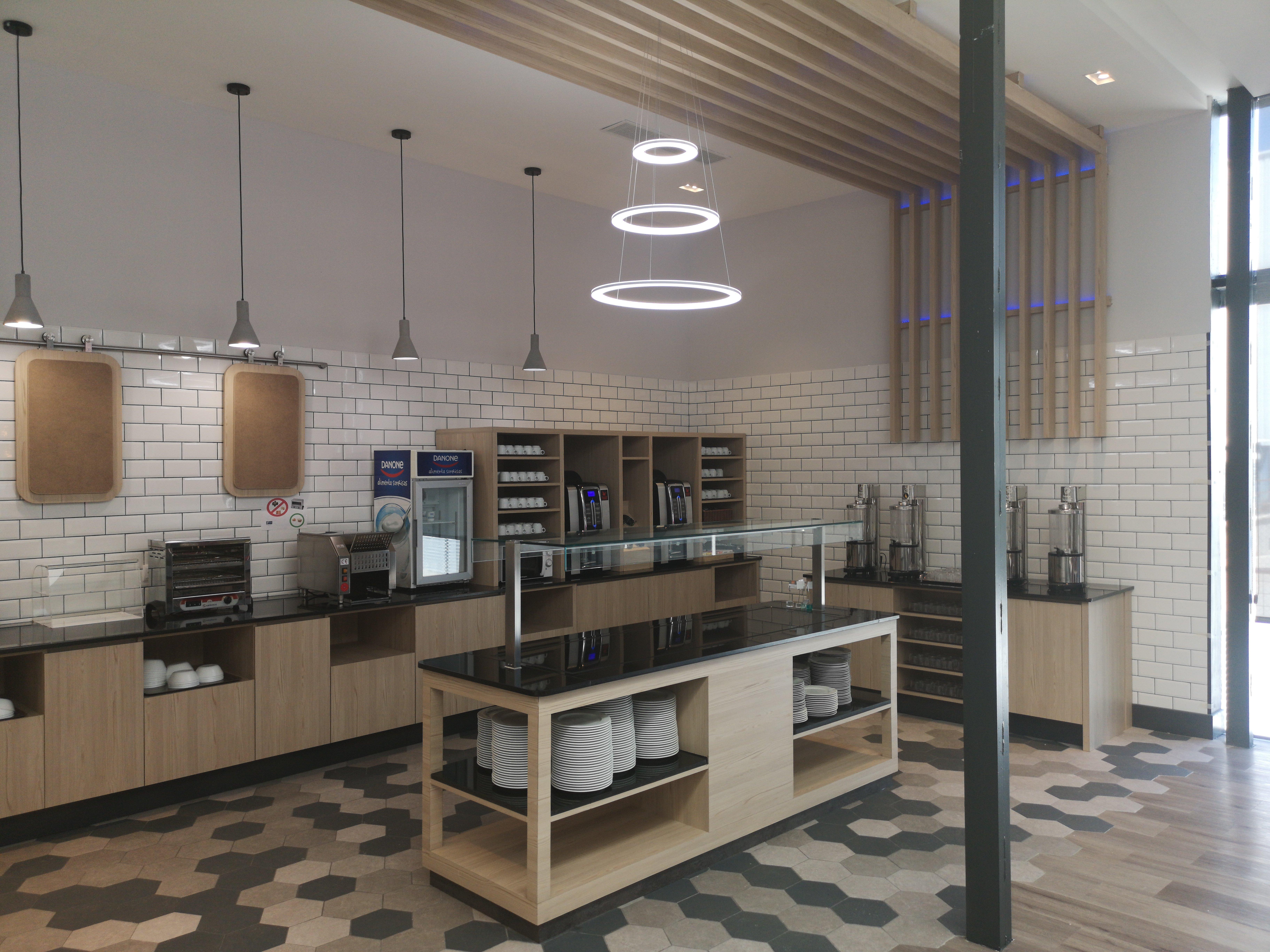 Holiday Inn Express Madrid Leganes By Ihg Exteriör bild